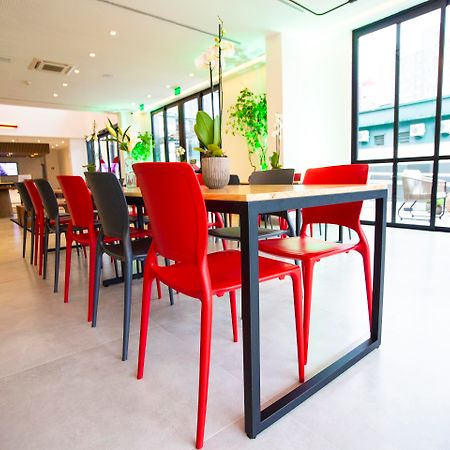 Hotel Moov Куритиба Экстерьер фото